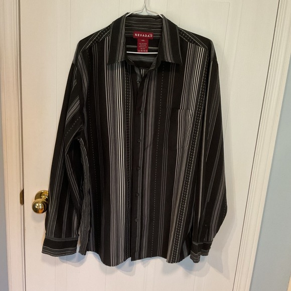 Nevada Other - Nevada Button Down Shirt Mens M Black Excellent Striped Long Sleeve Pocket